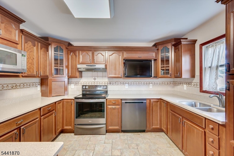 Menlo Park Terrace - Residential
