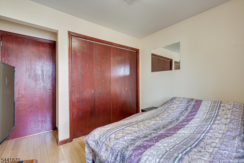 Menlo Park Terrace - Residential