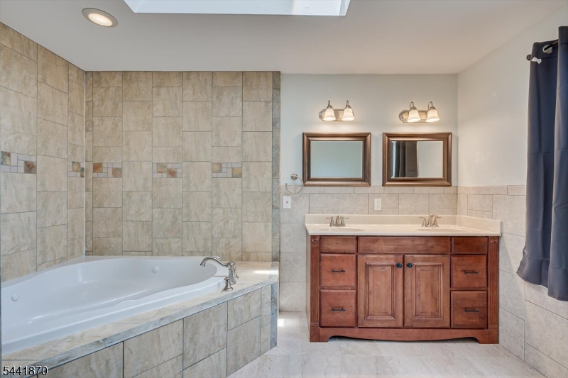 Menlo Park Terrace - Residential