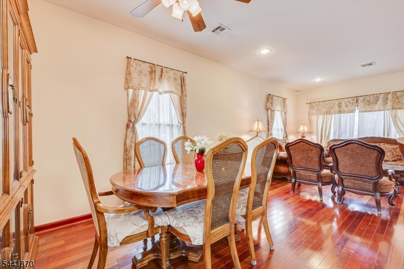 Menlo Park Terrace - Residential