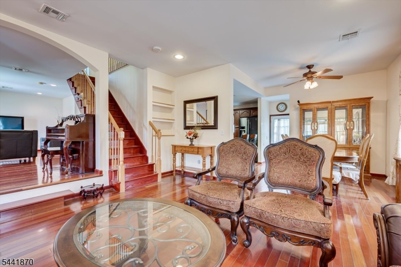 Menlo Park Terrace - Residential