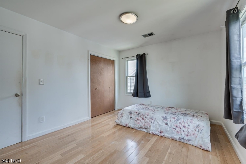Menlo Park Terrace - Residential