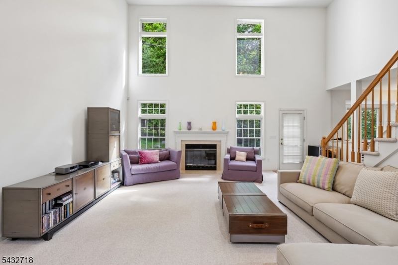 Grande  At Pleasantdale - Residential
