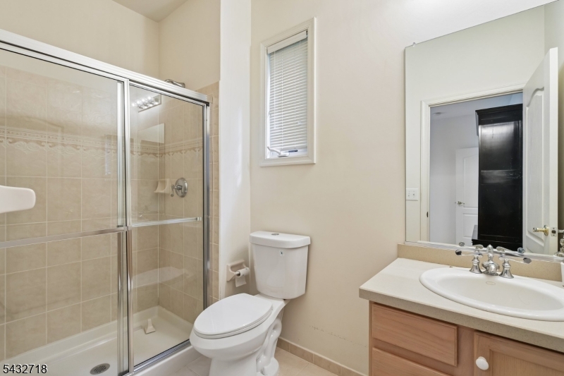 Grande  At Pleasantdale - Residential