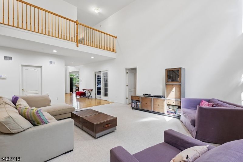Grande  At Pleasantdale - Residential