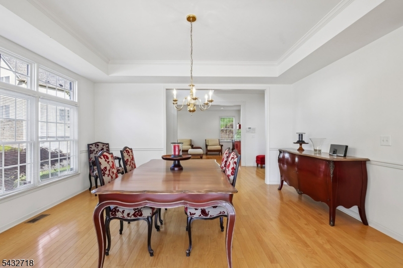 Grande  At Pleasantdale - Residential