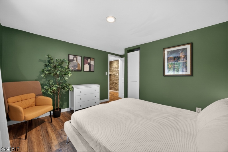 Pleasant Valley Lake - Residential