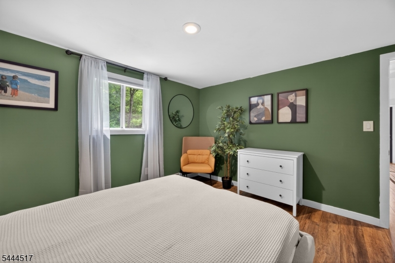Pleasant Valley Lake - Residential