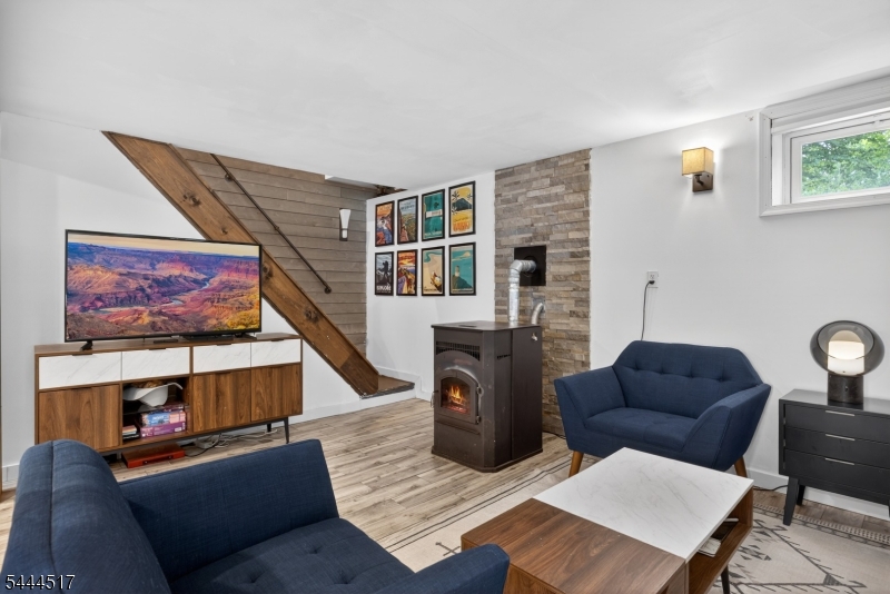 Pleasant Valley Lake - Residential