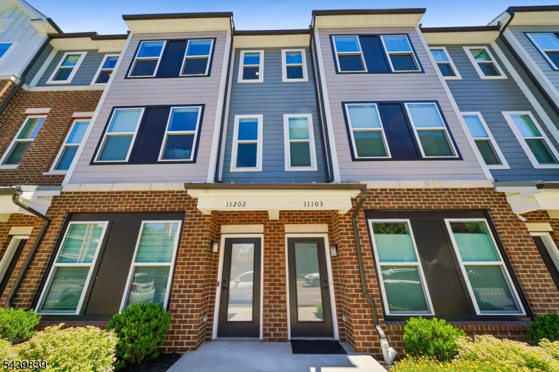 Townhomes at Vermella - Residential
