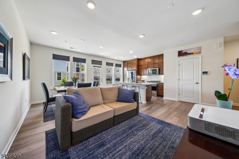 Townhomes at Vermella - Residential