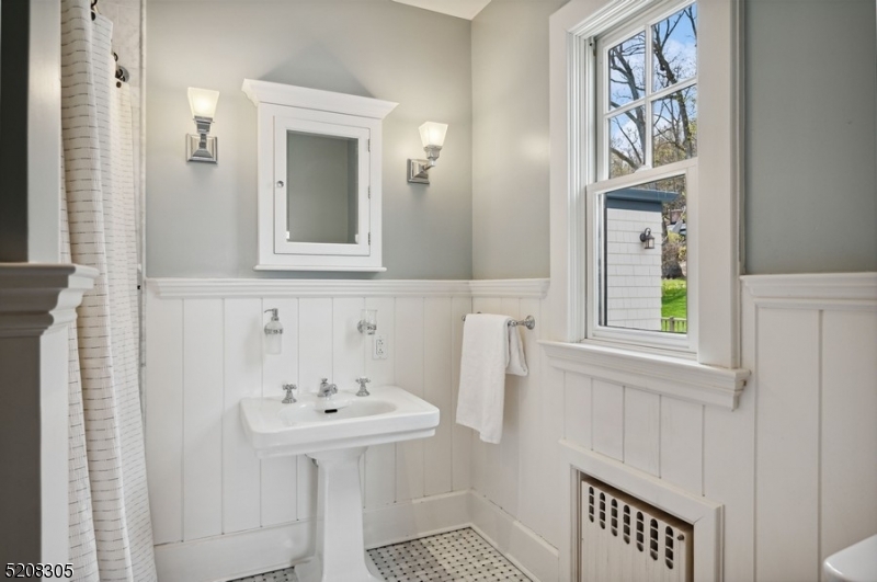 Upper Montclair - Residential