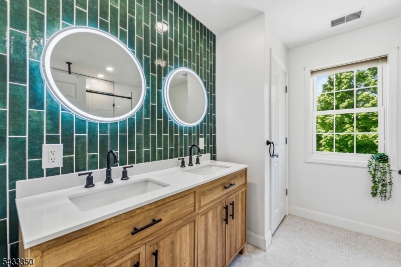 Cedar Glen Estates - Residential