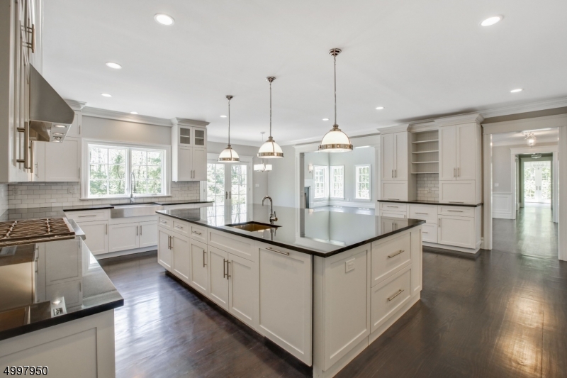 NEW VERNON - Residential