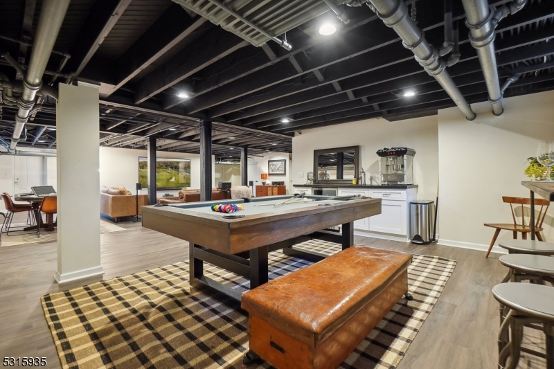Upper Wyoming - Residential