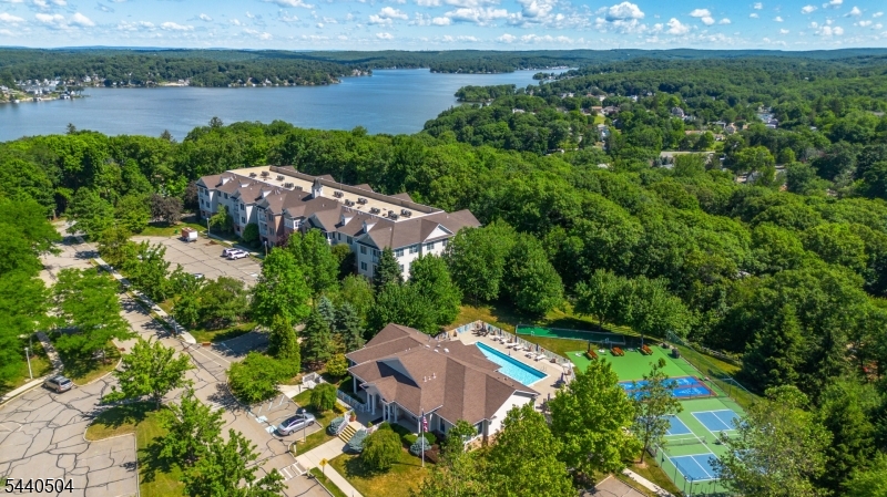 Horizons at Mount Arlington - Residential