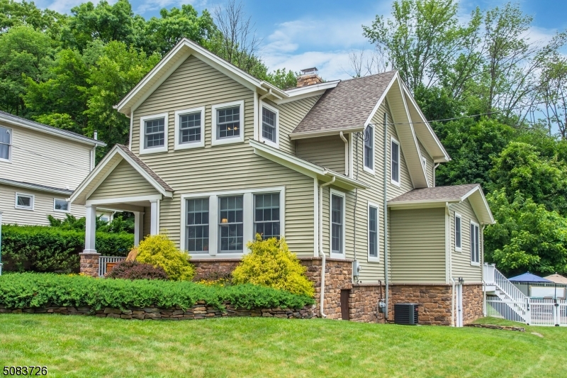Beacon Hill - Residential