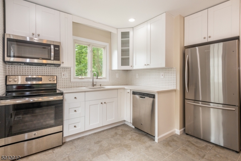 Shore Hills - Residential