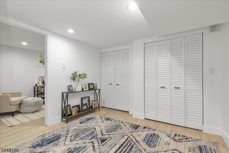 Parkwood Section - Residential