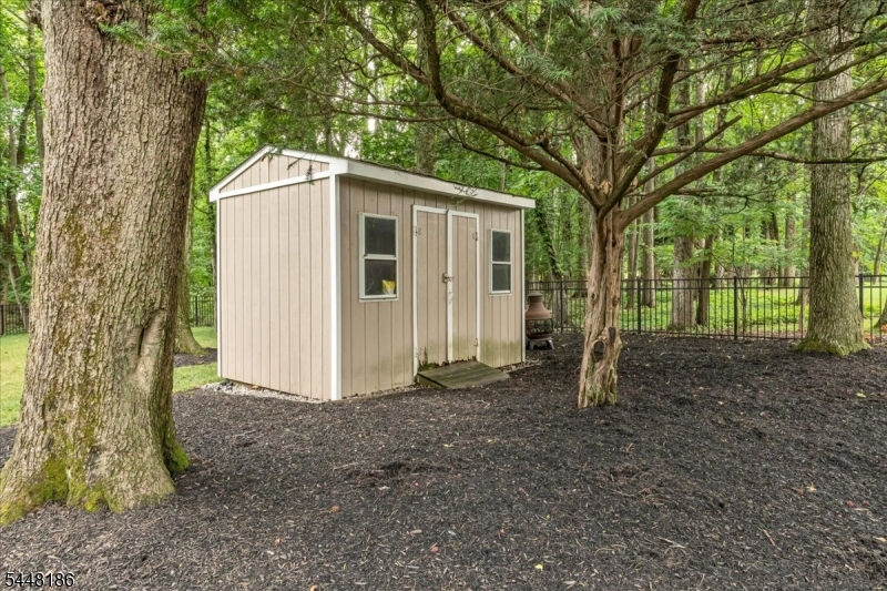 Parkwood Section - Residential