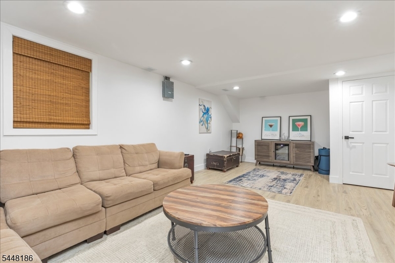 Parkwood Section - Residential