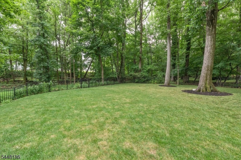 Parkwood Section - Residential