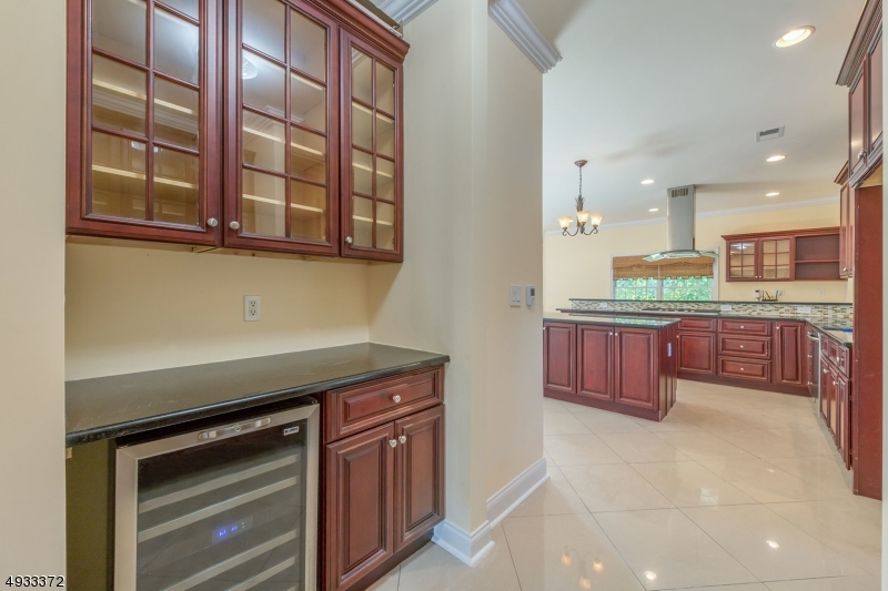 Carriage Pointe - Residential