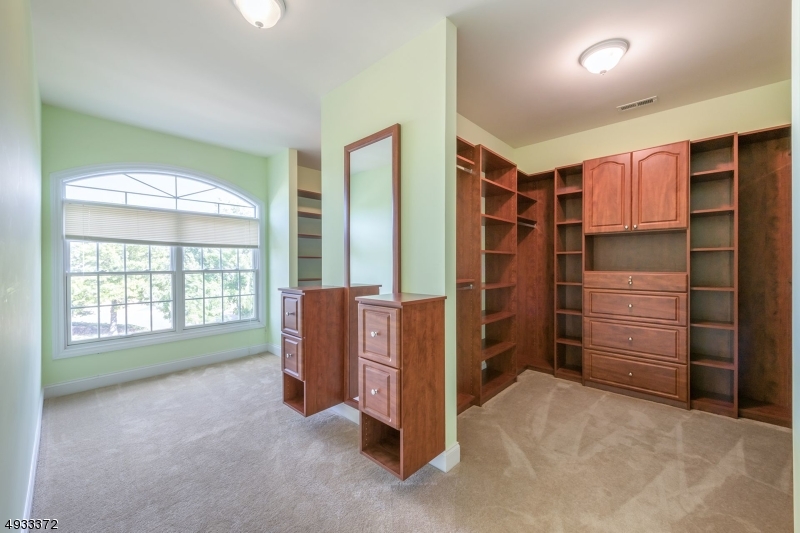 Carriage Pointe - Residential
