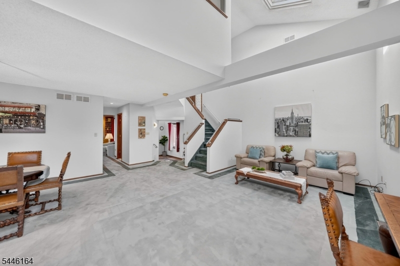 PRINCETON LANDING - Residential