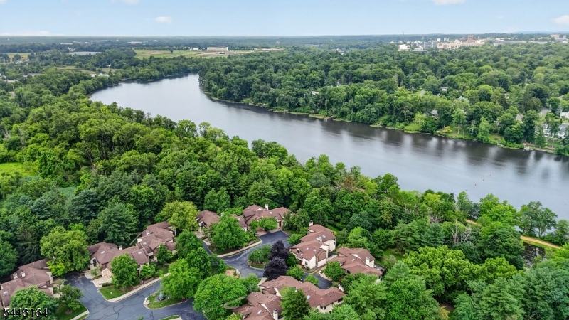 PRINCETON LANDING - Residential