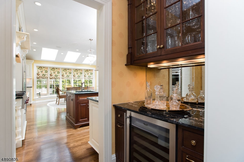 North Summit - Residential