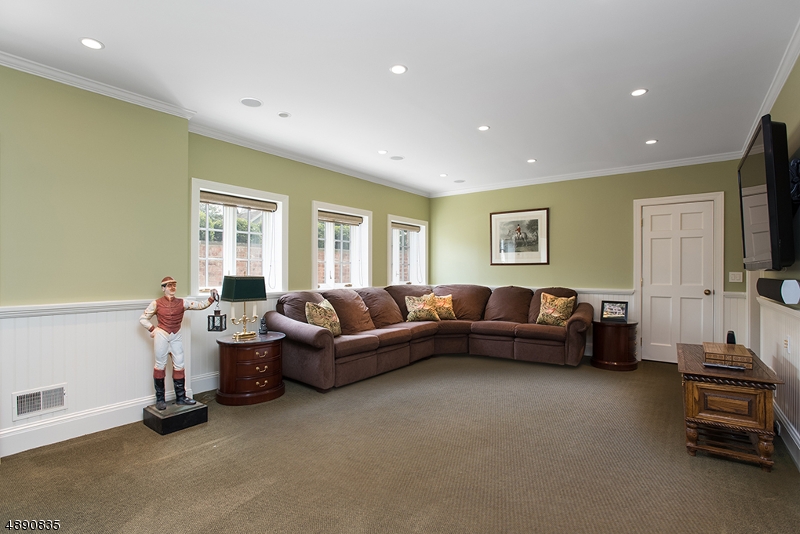 North Summit - Residential