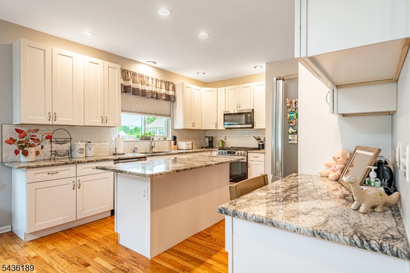 Greenwich Chase - Residential