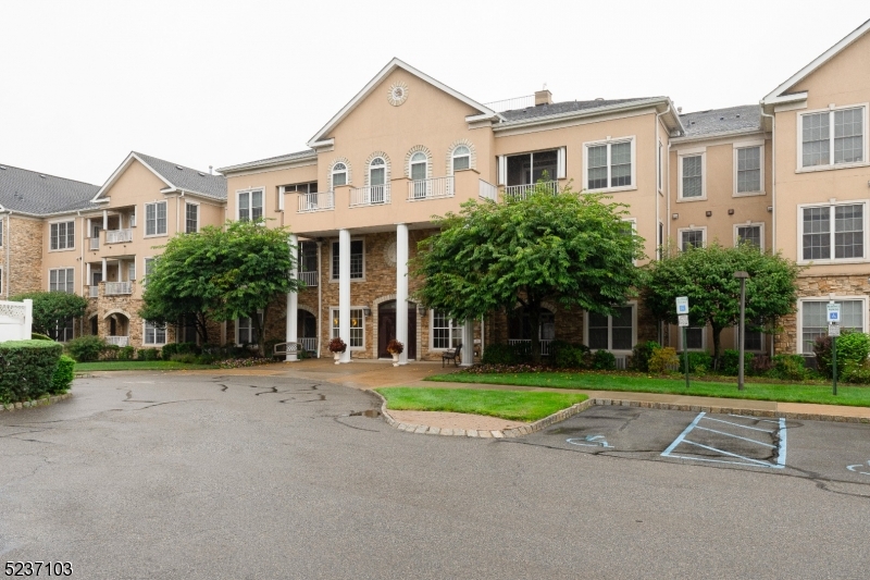 Jump on this desirable Dorchester model in Fox Hills! 55+ adult community living, this unit offers 2 bedrooms, 2 full baths, open floor plan with diningand living room space, den and balcony. Unit is complete with hardwood flooring, recessed lighting, tremendous closet space, 1 assigned garage parking spaceand storage unit. Amenities include indoor and outdoor pools, clubhouse, tennis, fitness center, green house gardening, billiards and plenty more. Feel safe inthis gated community with 24 hour guard on duty.