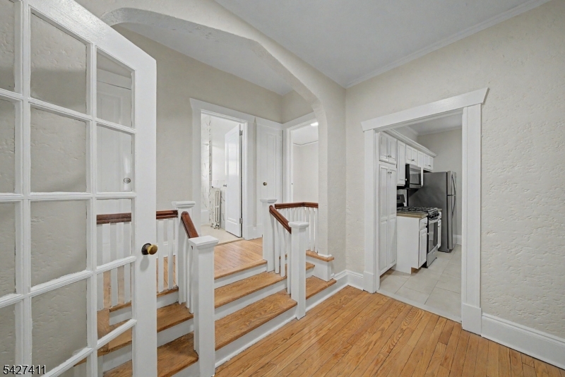 Hill / Pilgrim Apts - Residential Lease