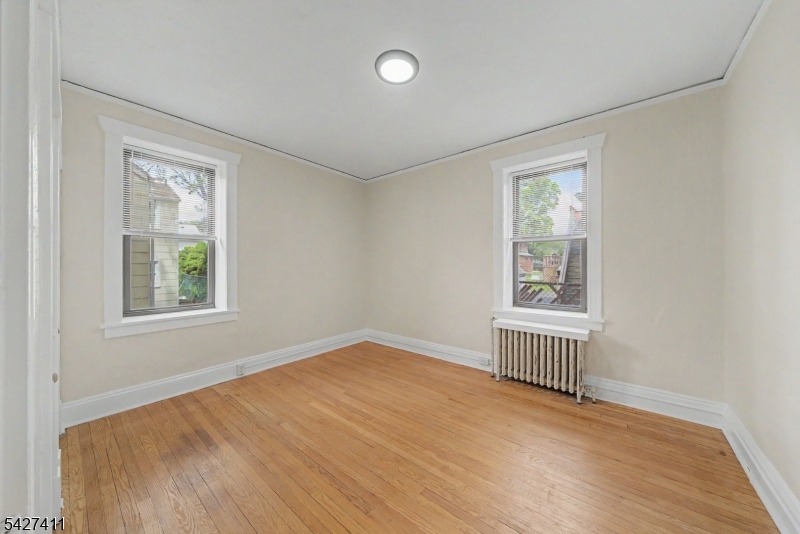 Hill / Pilgrim Apts - Residential Lease