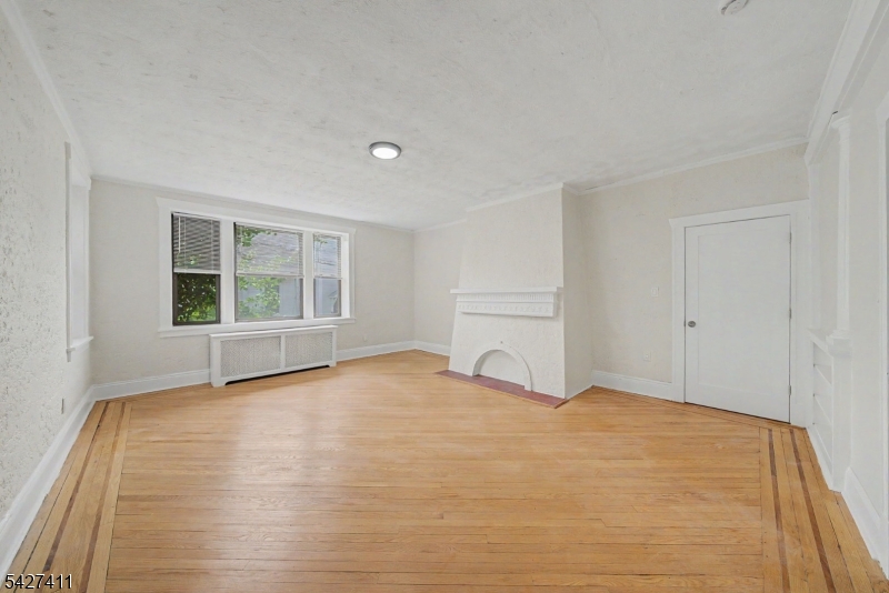 Hill / Pilgrim Apts - Residential Lease