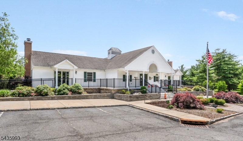Condo/Coop/Townhouse - Residential