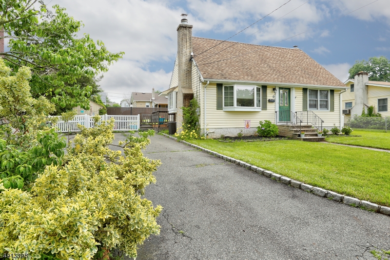 Lake Hiawatha - Residential