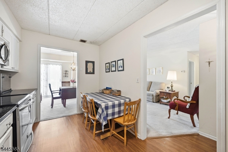 Iron Forge Square - Residential
