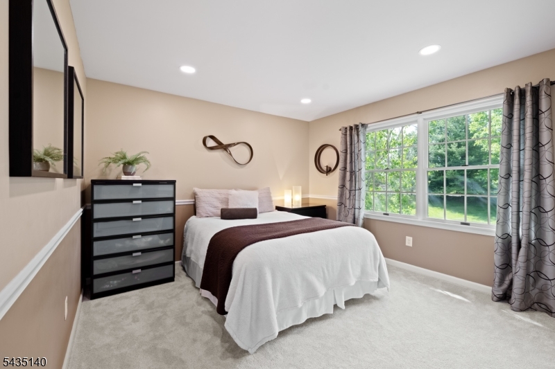 Kings Crossing - Residential