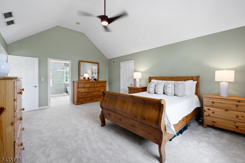 Kings Crossing - Residential
