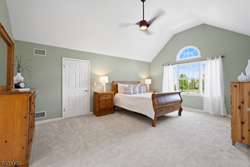 Kings Crossing - Residential