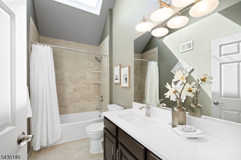 Kings Crossing - Residential