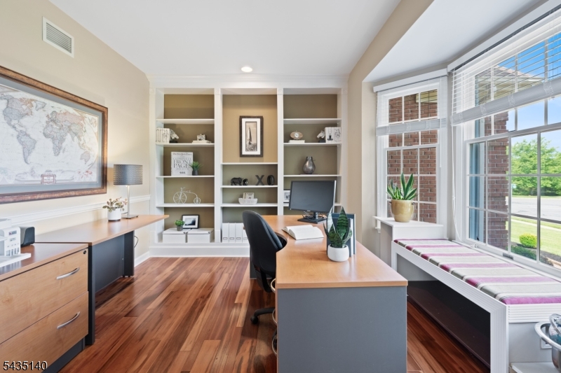 Kings Crossing - Residential