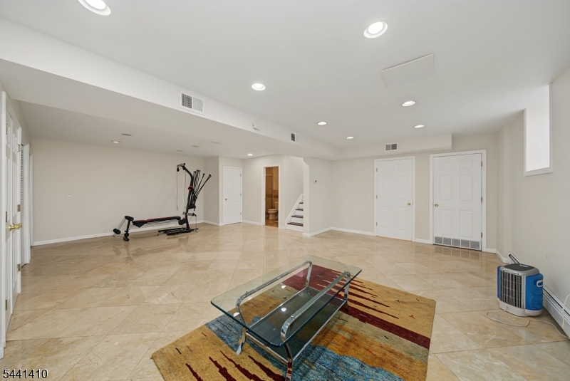 Mazdabrook - Residential