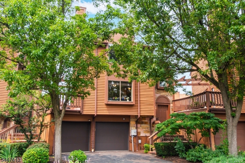 Townsquare Village - Residential