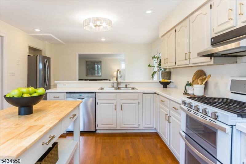 Oak View - Residential