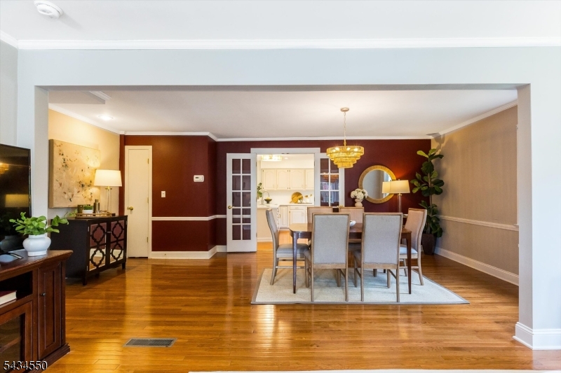 Oak View - Residential