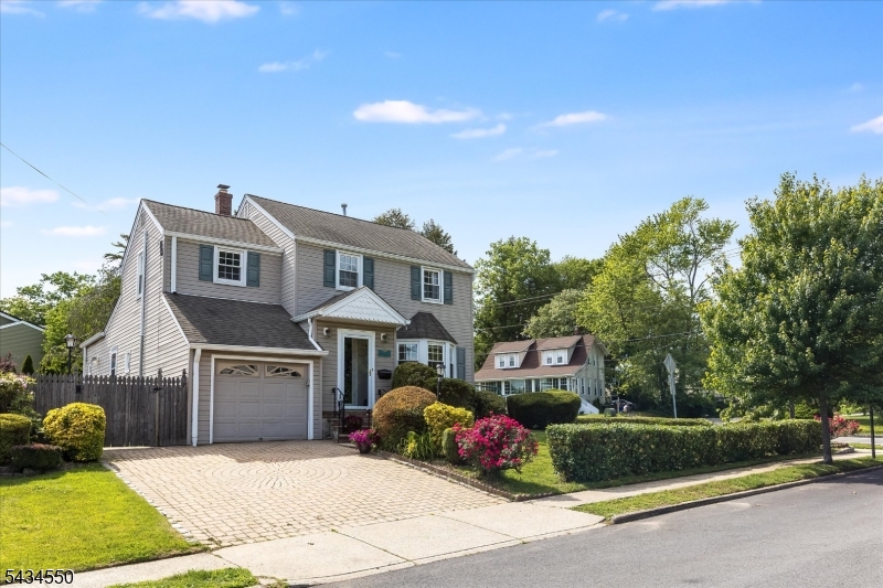 Oak View - Residential
